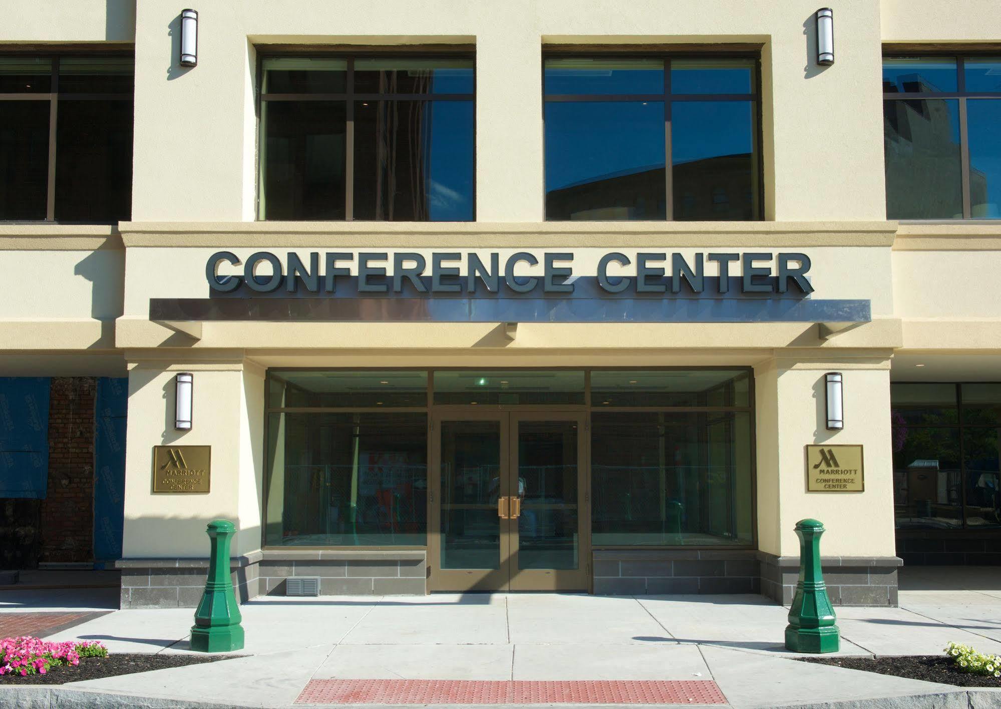 Marriott Syracuse Downtown Hotel Exterior photo